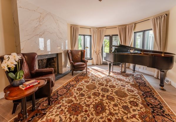 Music Room 1